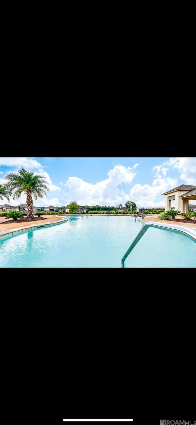943 Renova Drive, House other with 4 bedrooms, 2 bathrooms and null parking in Baton Rouge LA | Image 7