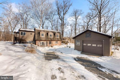 1596 River Rd, NEW HOPE, PA, 18938-9267 | Card Image