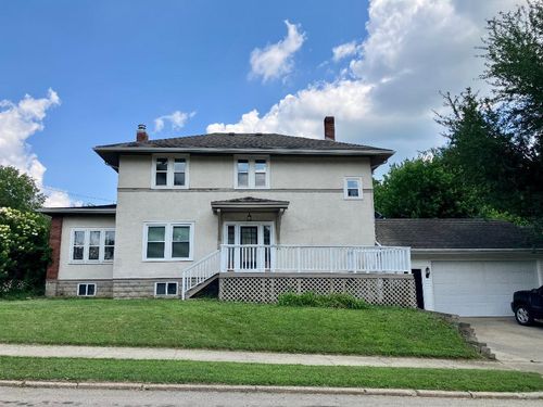 404 E Mckenney St, Dixon, IL, 61021-1628 | Card Image