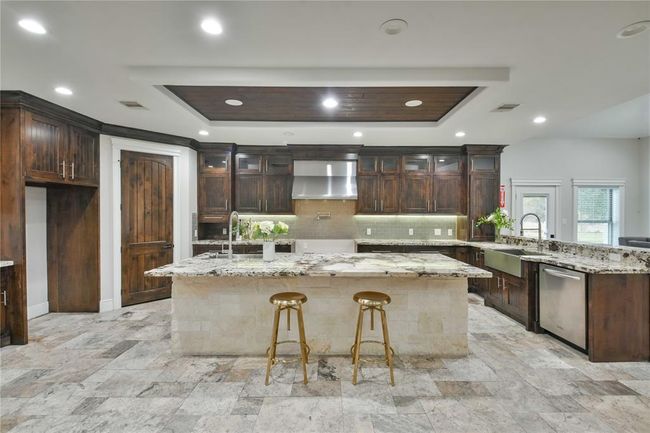 7737 Brookside Rd, House other with 8 bedrooms, 5 bathrooms and null parking in Pearland TX | Image 5