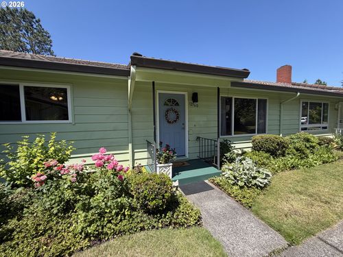 12560 Se Main St, Portland, OR, 97233 | Card Image