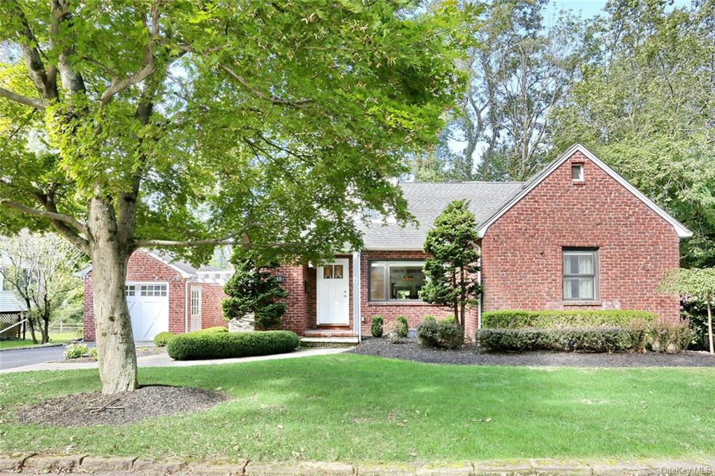 Ann Dr, Tappan, NY 10983