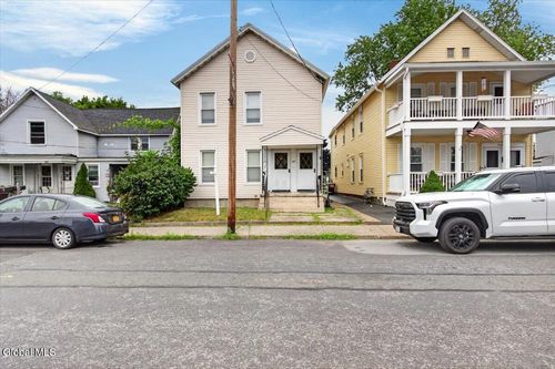 48 Mabbett St, Mechanicville, NY, 12118-1517 | Card Image