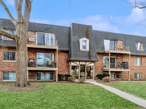 apt-2-6-447 Cavalier Ct, West Dundee, IL, 60118-2171 | Card Image