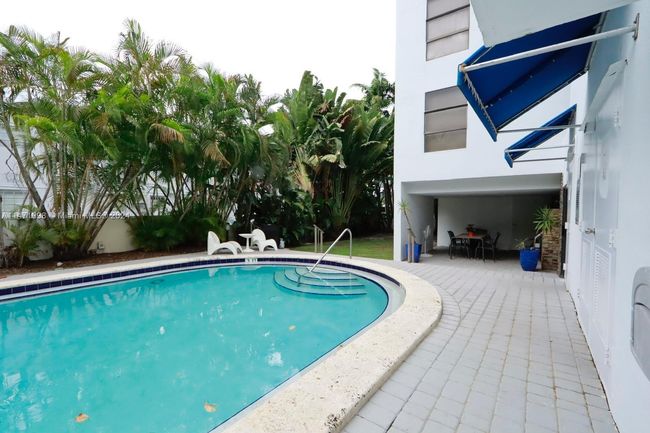 APT-3C - 150 Sunrise Dr, Condo with 2 bedrooms, 2 bathrooms and null parking in Key Biscayne FL | Image 37