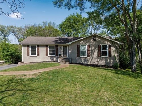 425 Lakeshore Dr, Old Hickory, TN, 37138-1116 | Card Image