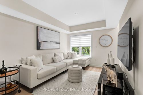 2207-58 Elizabeth St S, Richmond Hill, ON, L4C5W2 | Card Image