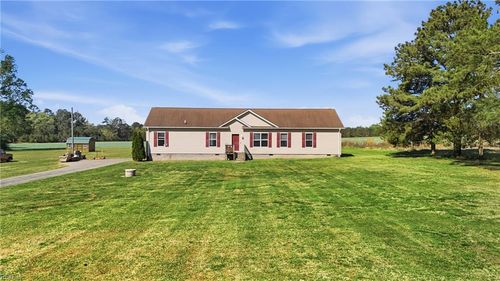 22300 Medicine Springs Rd, Courtland, VA, 23837-2434 | Card Image