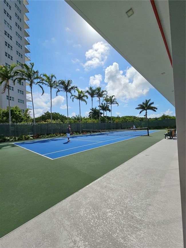APT-2202 - 15051 Royal Oaks Ln, Condo with 2 bedrooms, 3 bathrooms and null parking in North Miami FL | Image 40