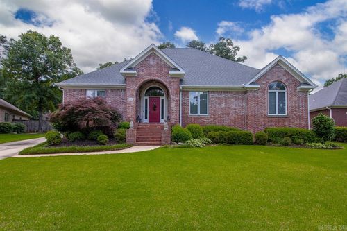 6 Rosaires Way, Little Rock, AR, 72223-9102 | Card Image