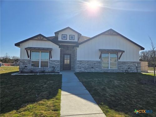 1005 Nacogdoches Dr, Temple, TX, 76501-2221 | Card Image