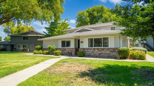 apt-1-124 Del Rio Cir, Vacaville, CA, 95687-4828 | Card Image