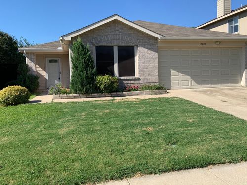 2620 Caprock Rd, McKinney, TX, 75071-2522 | Card Image