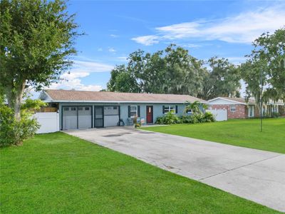 3033 Woodstock Avenue, House other with 3 bedrooms, 2 bathrooms and null parking in Lakeland FL | Image 3