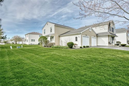 291 Deerhurst Ln, Webster, NY, 14580-2784 | Card Image