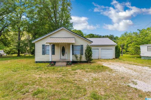 847 Marble City Heights Cir, SYLACAUGA, AL, 35150-8416 | Card Image
