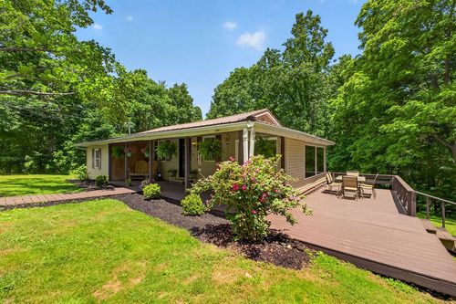 4976 Ridgetop Rd, Hampshire, TN, 38461-4568 | Card Image