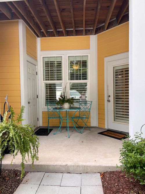 1015 Rosewood Ln, Mount Pleasant, SC, 29464-3281 | Card Image