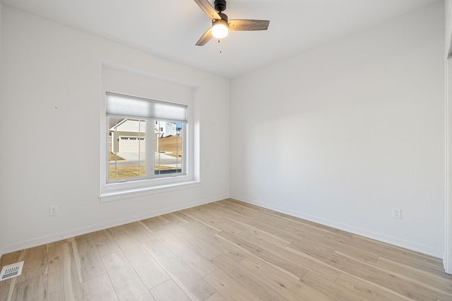 636 Lambert Ct, Condo with 2 bedrooms, 2 bathrooms and null parking in Slinger WI | Image 19