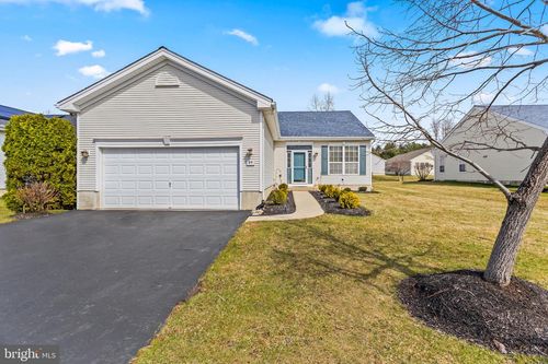 89 Chamber Ln, Columbus, NJ, 08022-2374 | Card Image