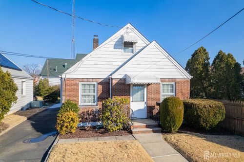 10 S Elm Street, Fords, NJ, 08863 | Card Image