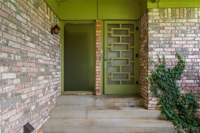 441 S 127 Th East Ave, House other with 3 bedrooms, 2 bathrooms and null parking in Tulsa OK | Image 6