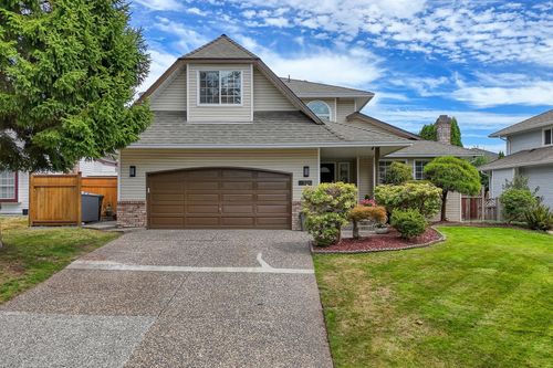 5910 133 St, Surrey, BC, V3X2N6 | Card Image