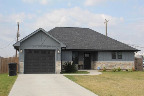 7610 Avenue G, Beasley, TX, 77417-5006 | Card Image