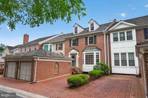 8016 Quarry Ridge Way, BETHESDA, MD, 20817-6947 | Card Image