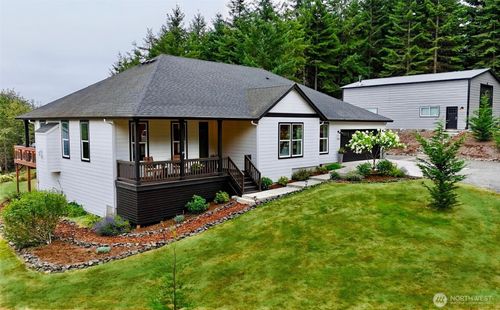 140 Grand Ridge Rd, Toutle, WA, 98649-4200 | Card Image