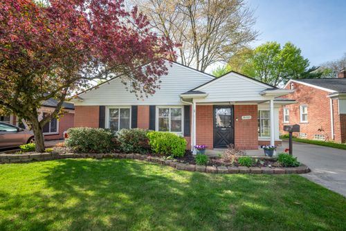 28465 Clements Cir, Livonia, MI, 48150-3101 | Card Image