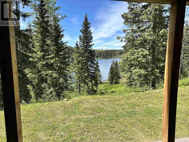 8396 Rainbow Country Road, House other with 3 bedrooms, 3 bathrooms and null parking in Bridge Lake BC | Image 37