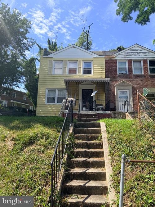 4236 Roland View Ave, BALTIMORE, MD, 21215-7046 | Card Image