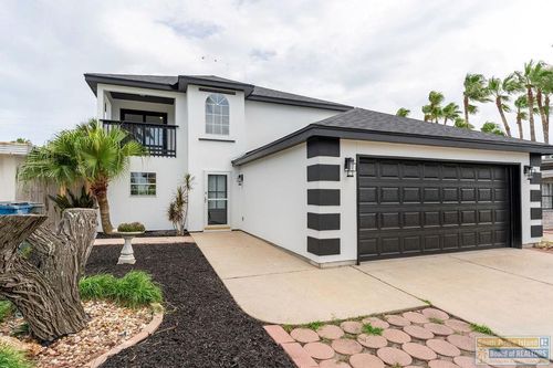 905 N Shore Dr, Port Isabel, TX, 78578-4633 | Card Image