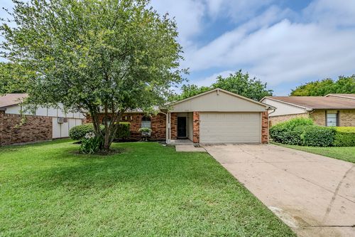 7108 Christie Ln, Dallas, TX, 75249-1023 | Card Image