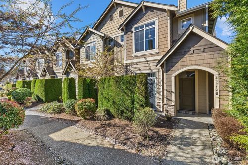 e-13914 N Pointe Cir, Mill Creek, WA, 98012-4685 | Card Image