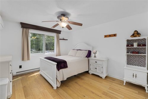 5-130 Pilgrim Pkwy, Warwick, RI, 02888-4152 | Card Image