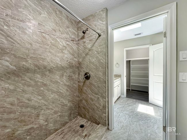 Bathroom | Image 15