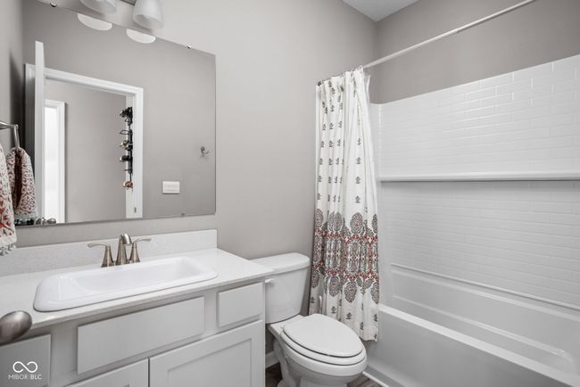 6429 Flag Stop Dr, House other with 5 bedrooms, 3 bathrooms and null parking in Whitestown IN | Image 19