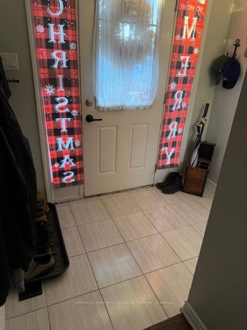 {{alt}} | Card Image