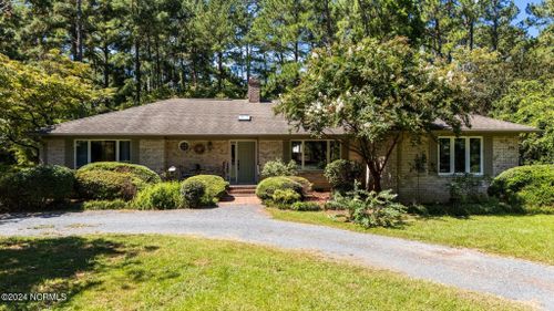 40 Bogie Drive, Whispering Pines, NC, 28327 | Card Image