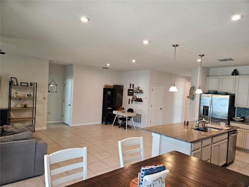 692 Bloom Ter, DAVENPORT, FL, 33837-2704 | Card Image