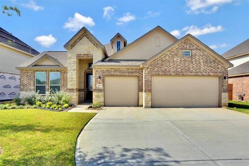 2813 Bernadino Dr, Texas City, TX, 77568-2527 | Card Image