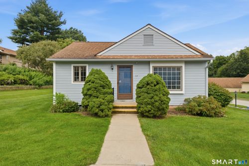 14-14 Rockhaven Dr, Glastonbury, CT, 06033-5301 | Card Image