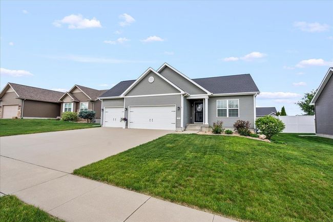 2924 Timber Cove Dr, House other with 3 bedrooms, 3 bathrooms and null parking in Cedar Falls IA | Image 38