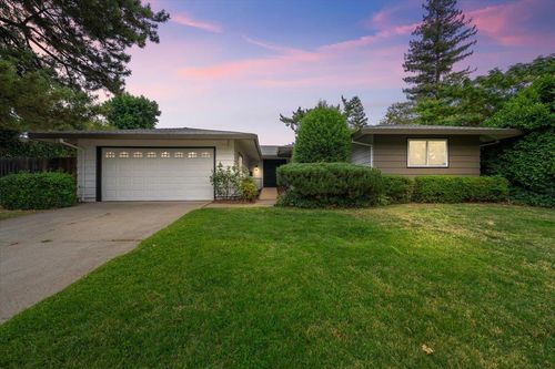 2270 W La Loma Drive, Rancho Cordova, CA, 95670 | Card Image