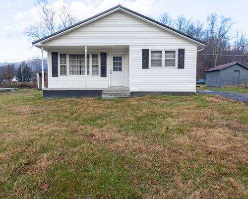 1673 Main St, Sneedville, TN, 37869-3619 | Card Image