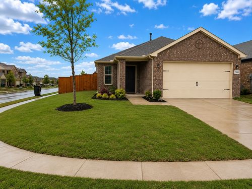 7532 Continental Dr, Mckinney, TX, 75071-1677 | Card Image