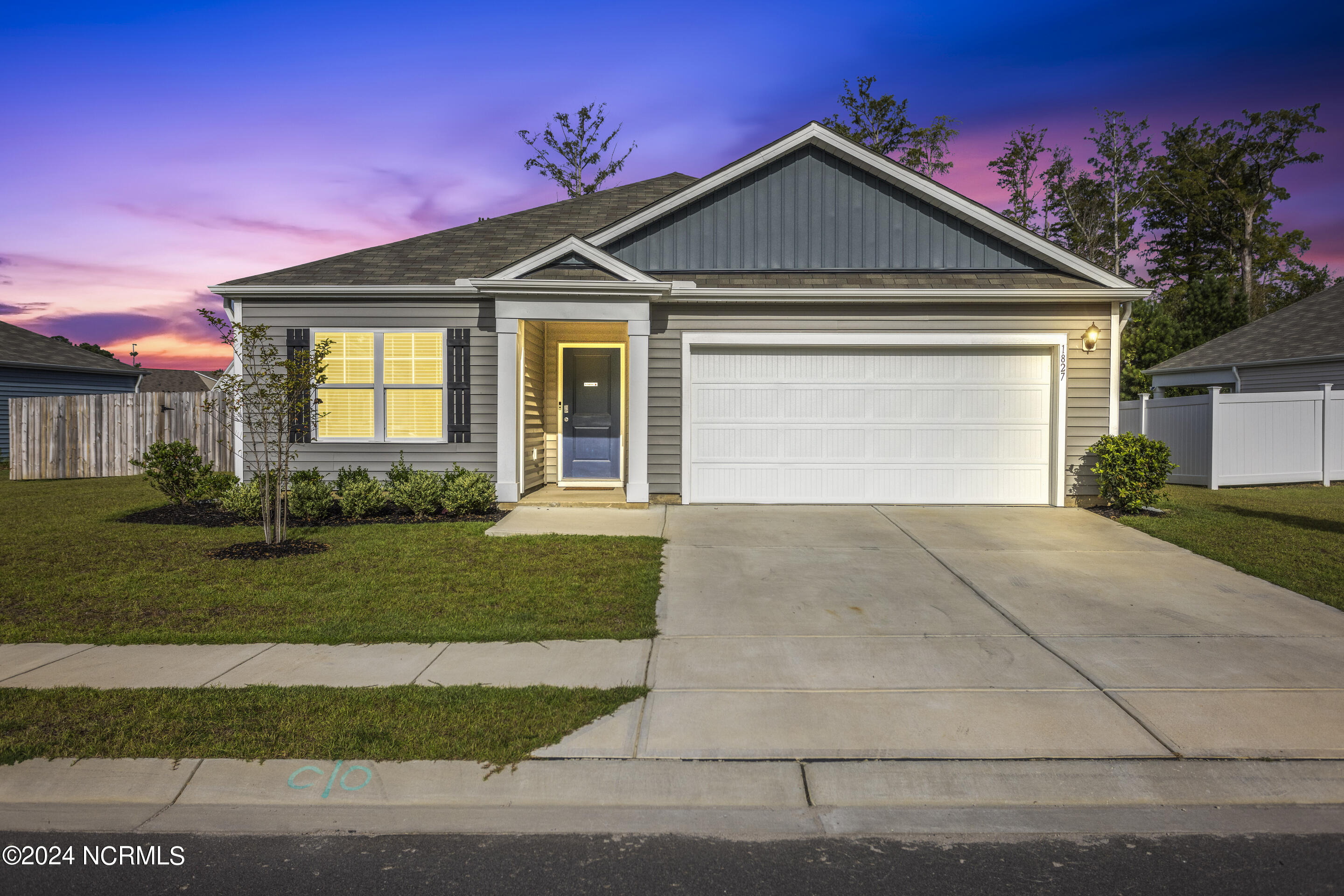 Black Falcon Ln, Bolivia, NC 28422