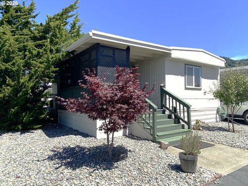 17-15889 Sunset Strip, Brookings, OR, 97415-9534 | Card Image